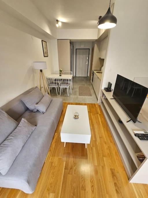 Milo Apartment Скопие Екстериор снимка