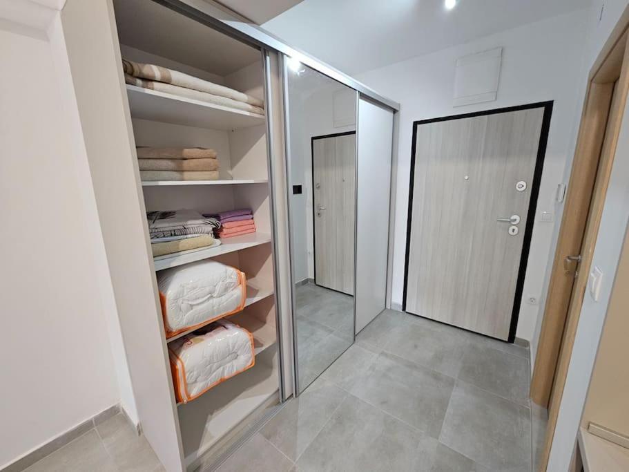 Milo Apartment Скопие Екстериор снимка
